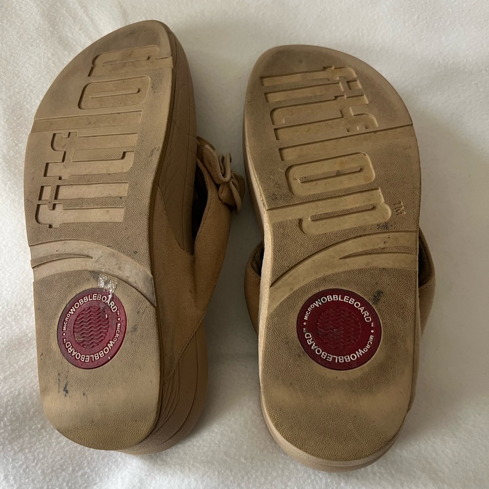 Fitflop Tan Ruffle Sandals - Picture 7 of 8